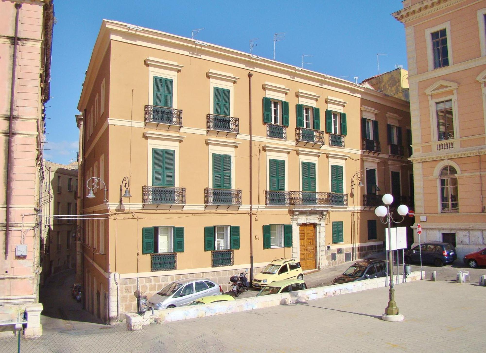 Residenze Palazzo Pes Apartment Cagliari Phòng bức ảnh