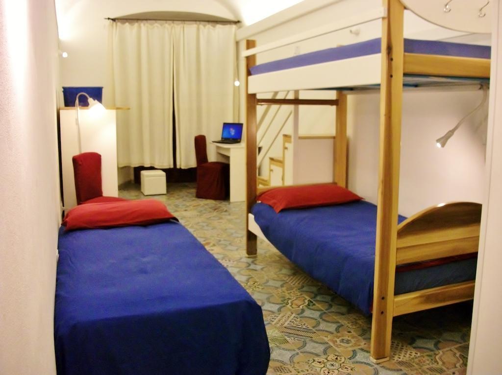 Residenze Palazzo Pes Apartment Cagliari Phòng bức ảnh